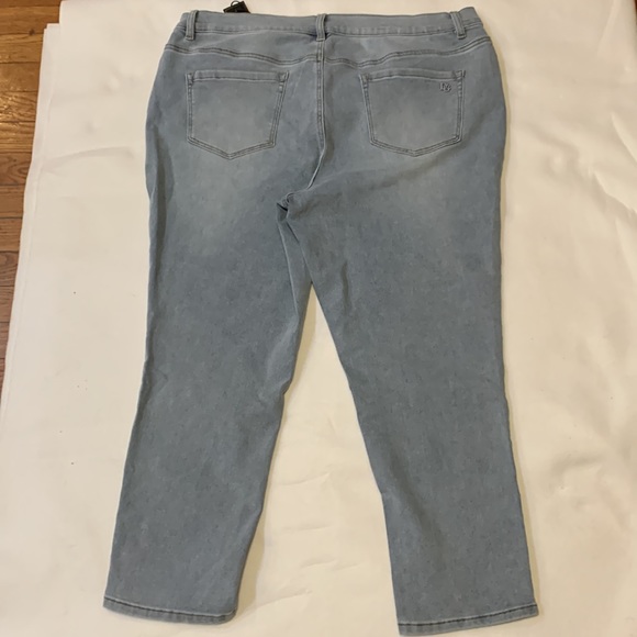 DG2 by Diane Gilman Virtual Stretch Button-Hem Skinny Jean - Basic - Siz… - Picture 9 of 16